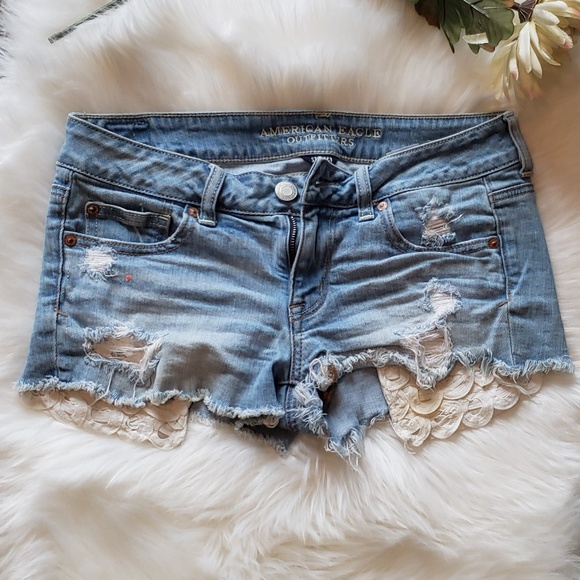 Hollister Pants - Hollister sz 4 Jean cutoff shorts